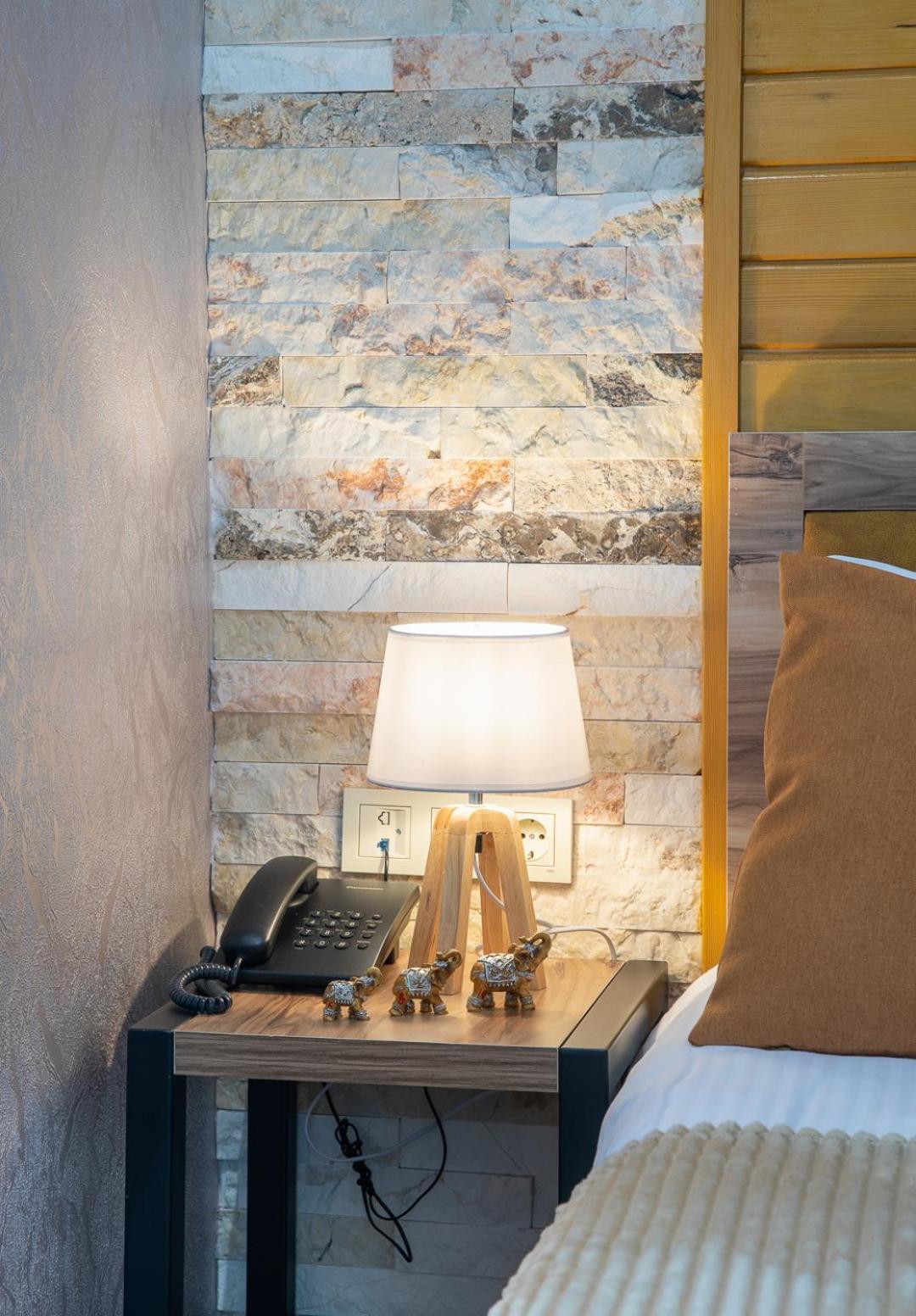 Hotel Gold Tower Μέστια Δωμάτιο φωτογραφία